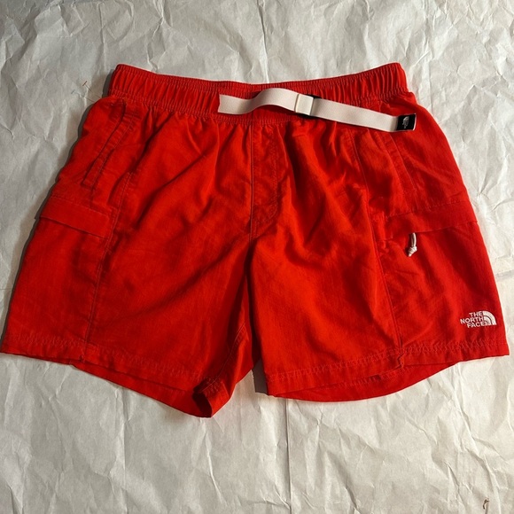 The North Face Men's Bold Red Athletic Shorts - Picture 5 of 9